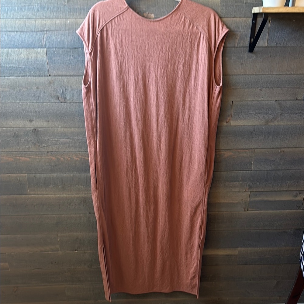 Uniqlo Dusty Pink Sheath Midi Dress with Cap Sleeves